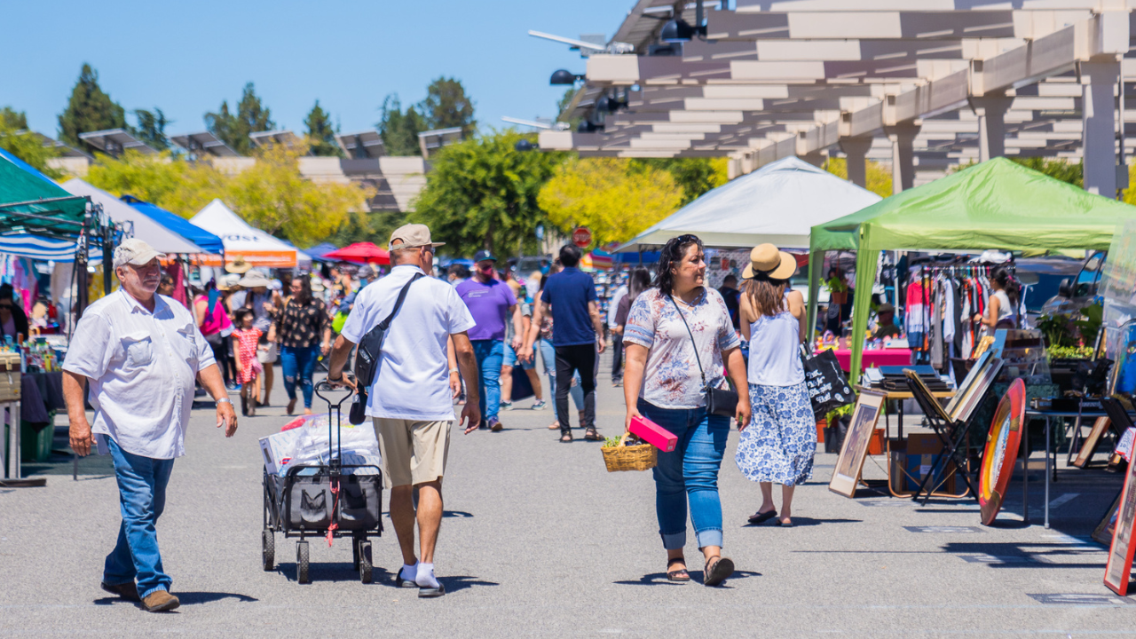 Flea Market Flea Market