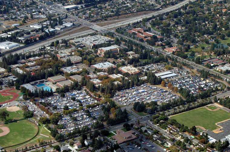 Aerial view of October 6, 2001 DASB Flea Market